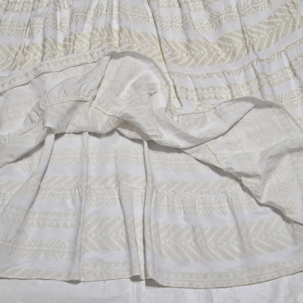 Made In Italy White Sleeveless Tiered Maxi Dress With Gold Embroidery Detail 12 - Picture 4 of 8